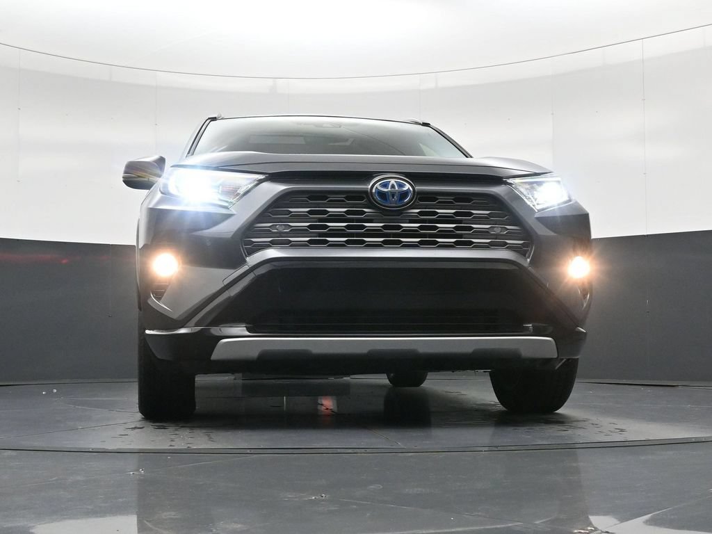 Used 2020 Toyota RAV4 XSE AWD/4WD image 23