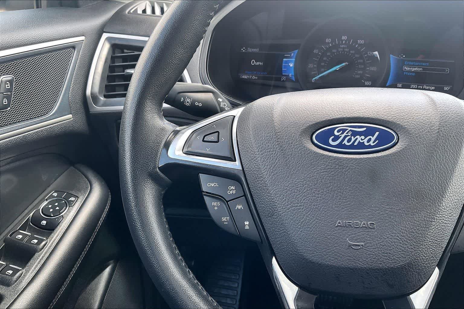 Used 2024 Ford Edge SEL AWD/4WD image 24
