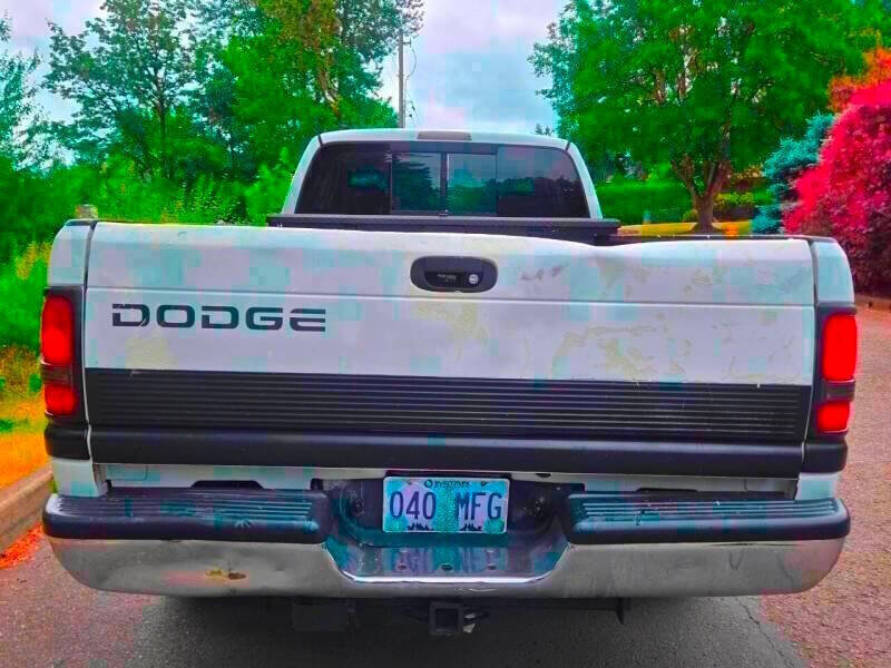 Used 1999 Dodge Ram 2500 Truck 2WD Quad Cab image 4
