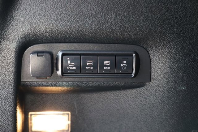 Used 2019 Ford Explorer Limited w/ Class III Trailer Tow Package image 11
