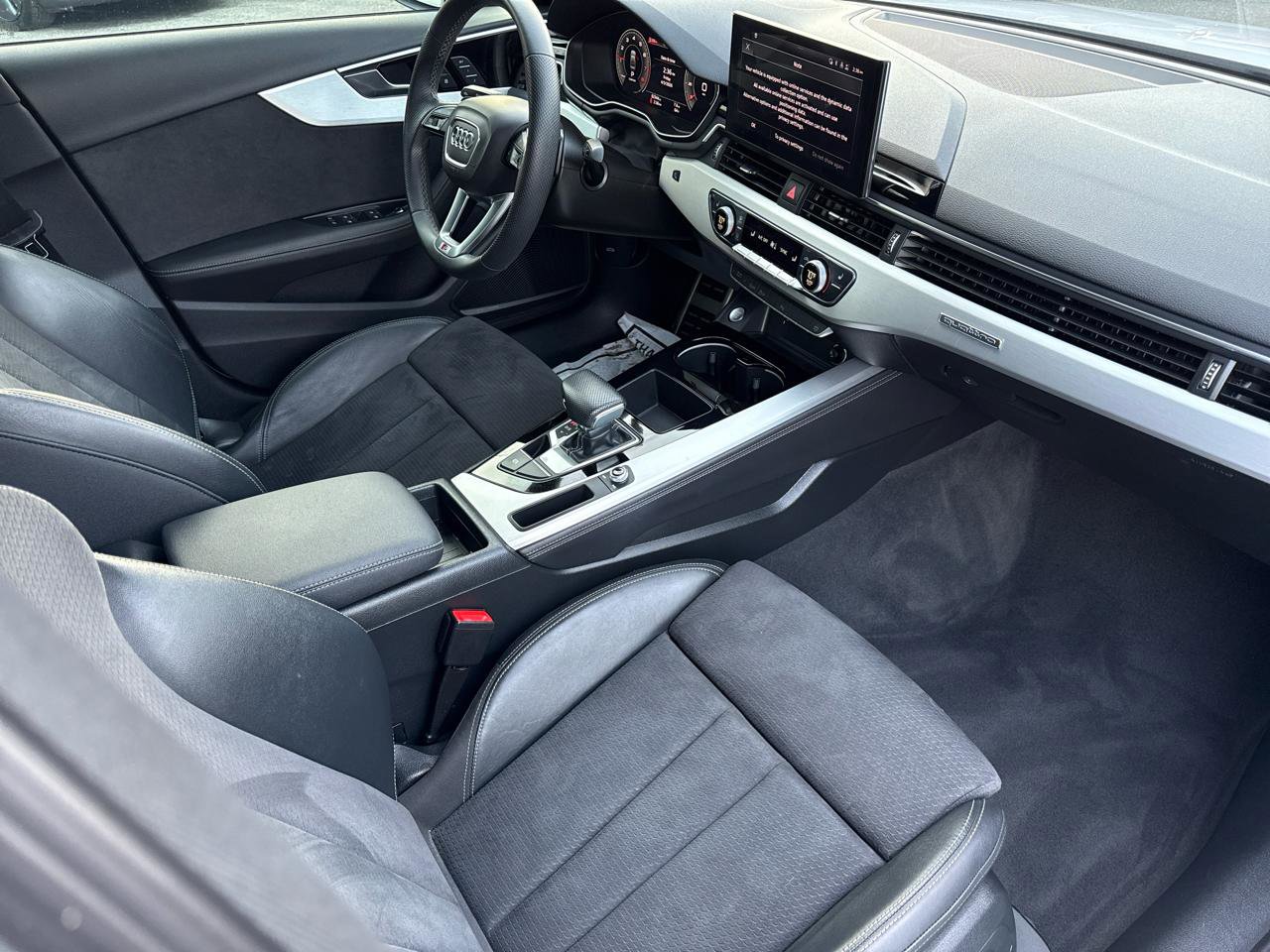 Used 2023 Audi A4 2.0T Premium Plus w/ Premium Plus Package image 25