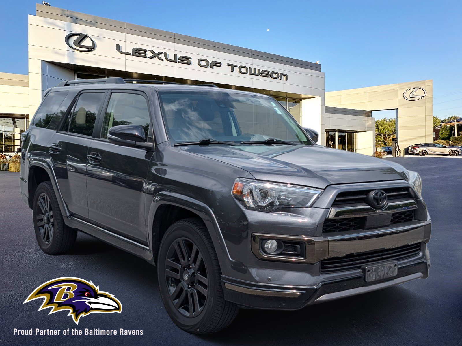 Used 2020 Toyota 4Runner Limited image 1