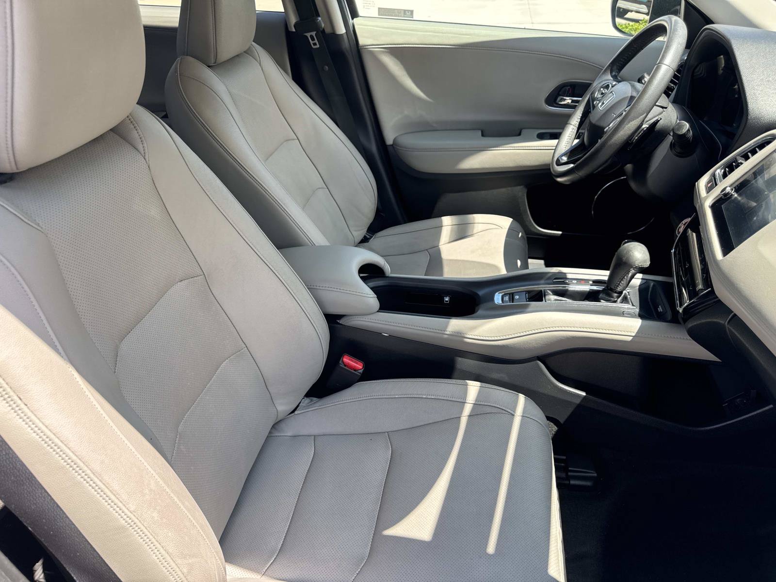 Used 2019 Honda HR-V EX-L image 22