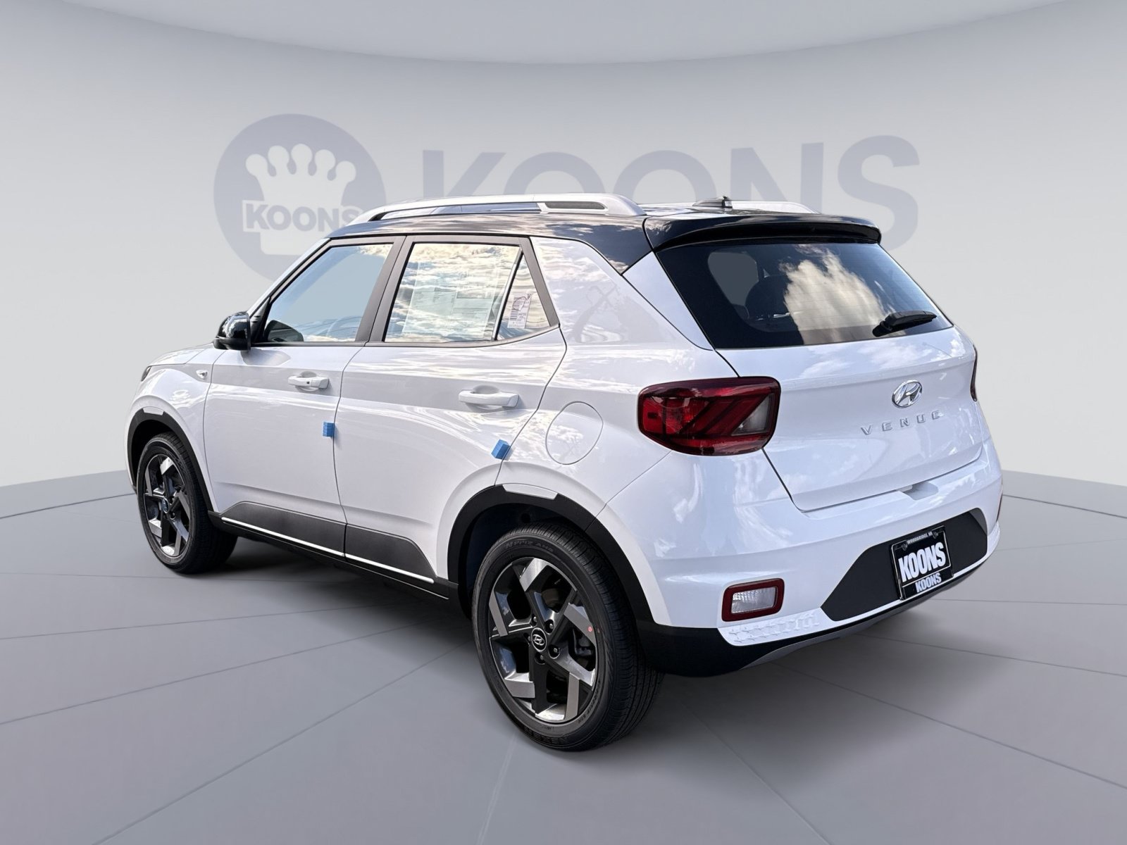 New 2026 Hyundai Venue SEL FWD image 4