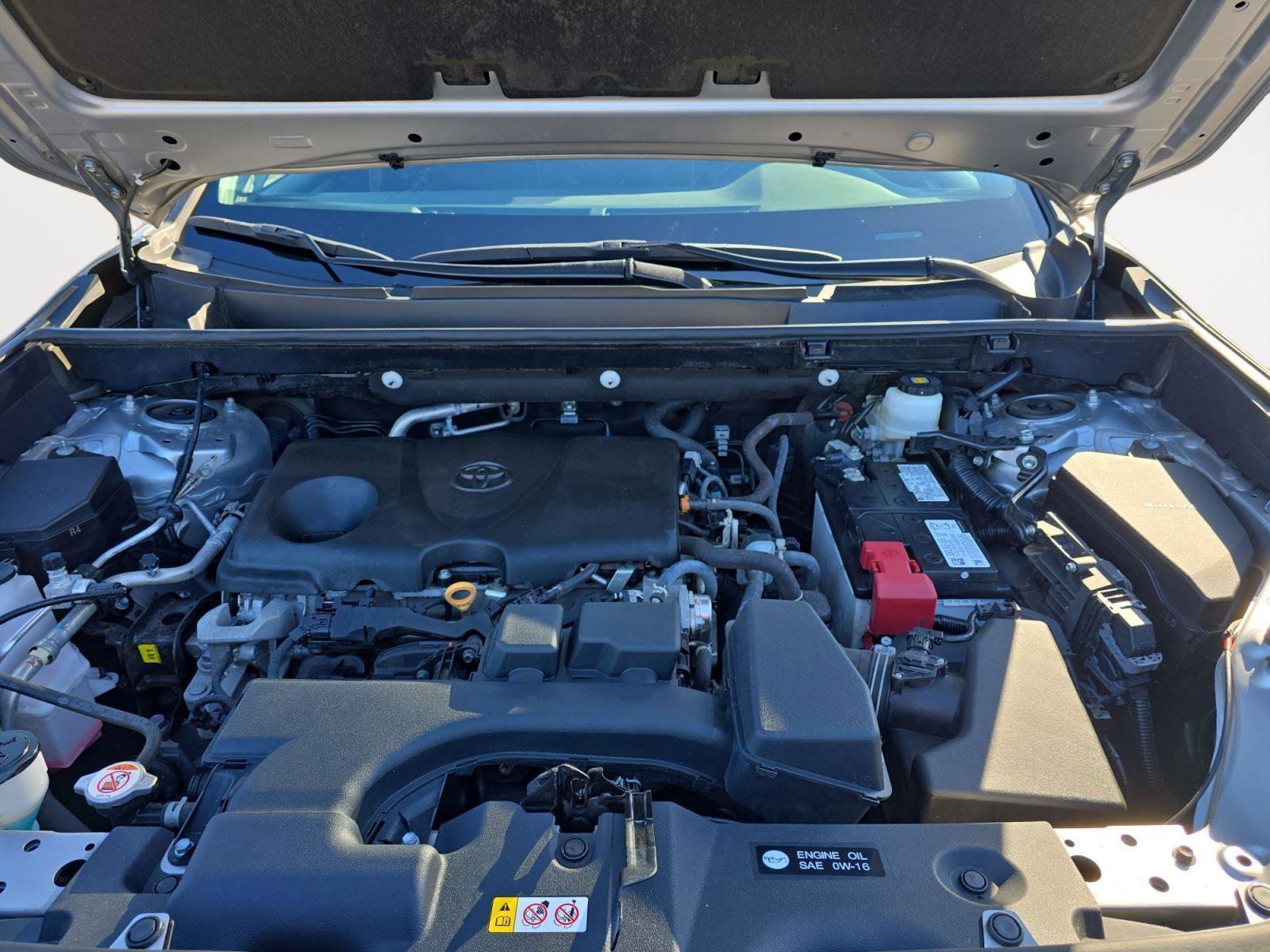 Used 2023 Toyota RAV4 XLE Premium image 25