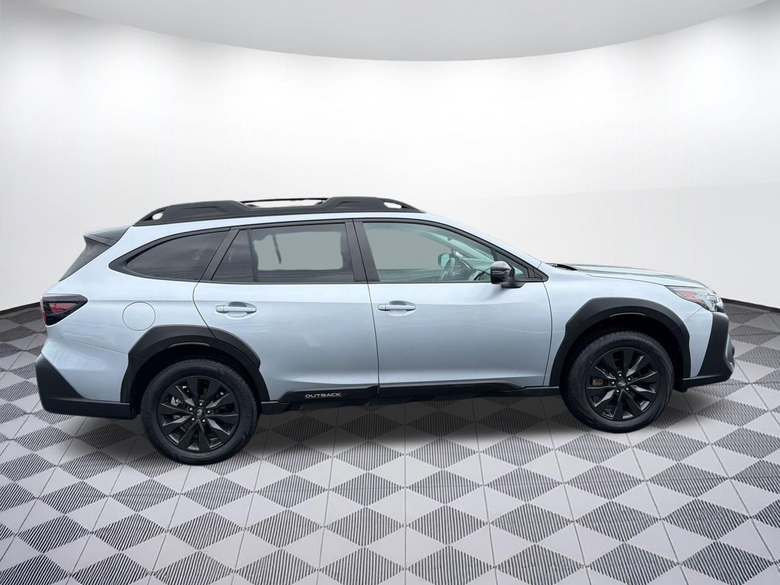 Used 2024 Subaru Outback Onyx Edition AWD/4WD image 8
