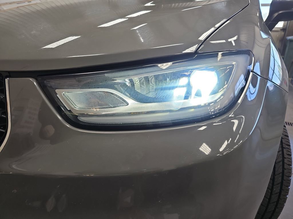 Used 2023 Chrysler Pacifica Touring-L FWD image 30