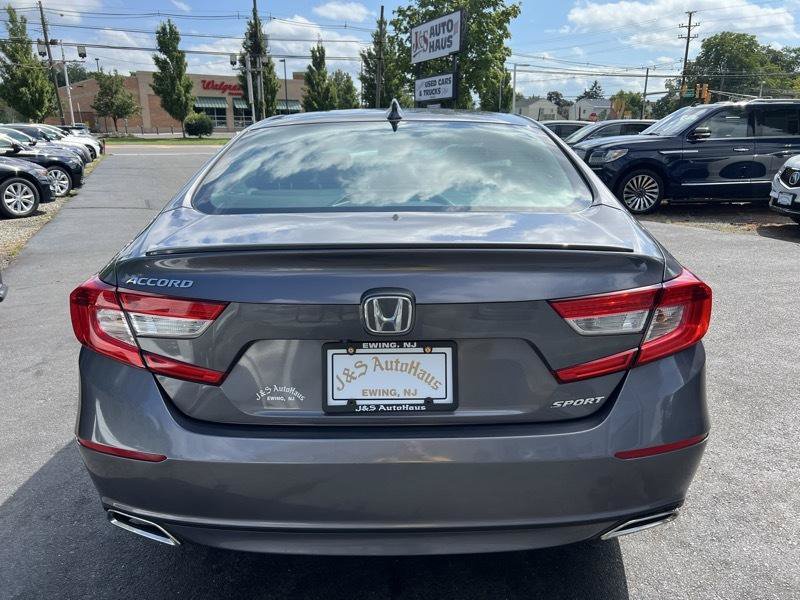 Used 2019 Honda Accord Sport image 5