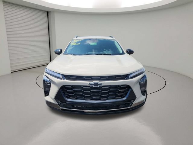 New 2026 Chevrolet Trax ACTIV w/ Driver Confidence Package FWD image 2