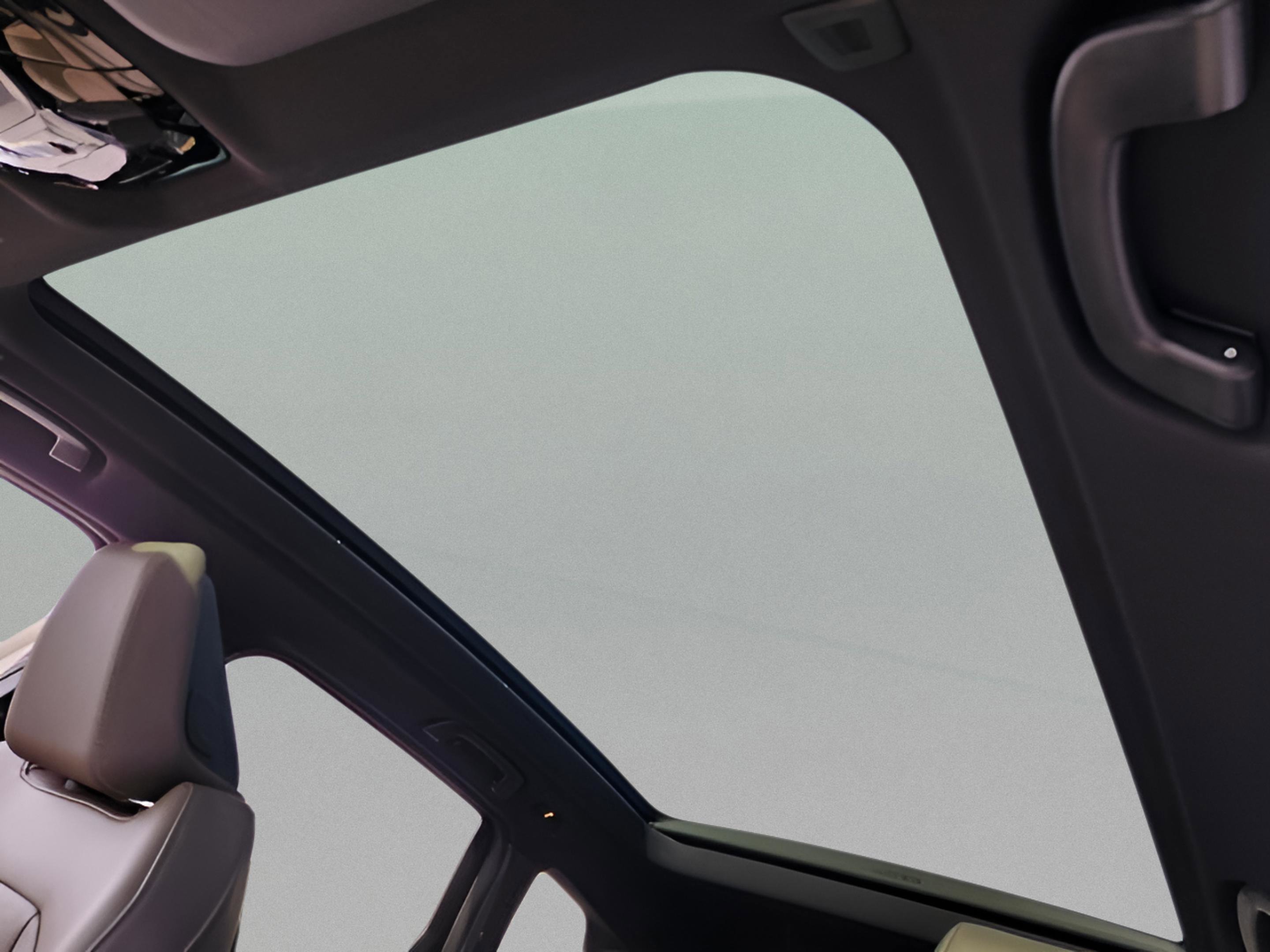 Certified 2025 BMW X3 xDrive30i w/ Premium Package image 29