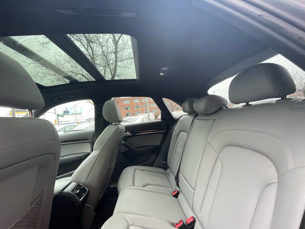 Used 2016 Audi Q3 2.0T Premium Plus image 23