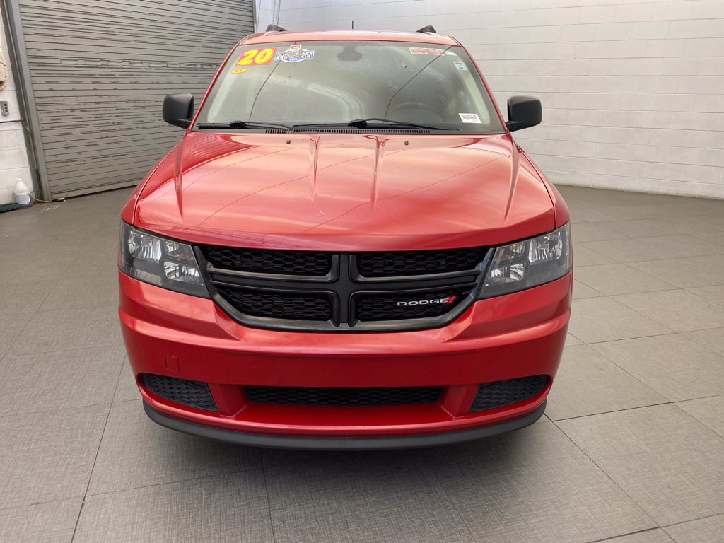 Used 2020 Dodge Journey SE w/ SE Popular Equipment Group FWD image 4