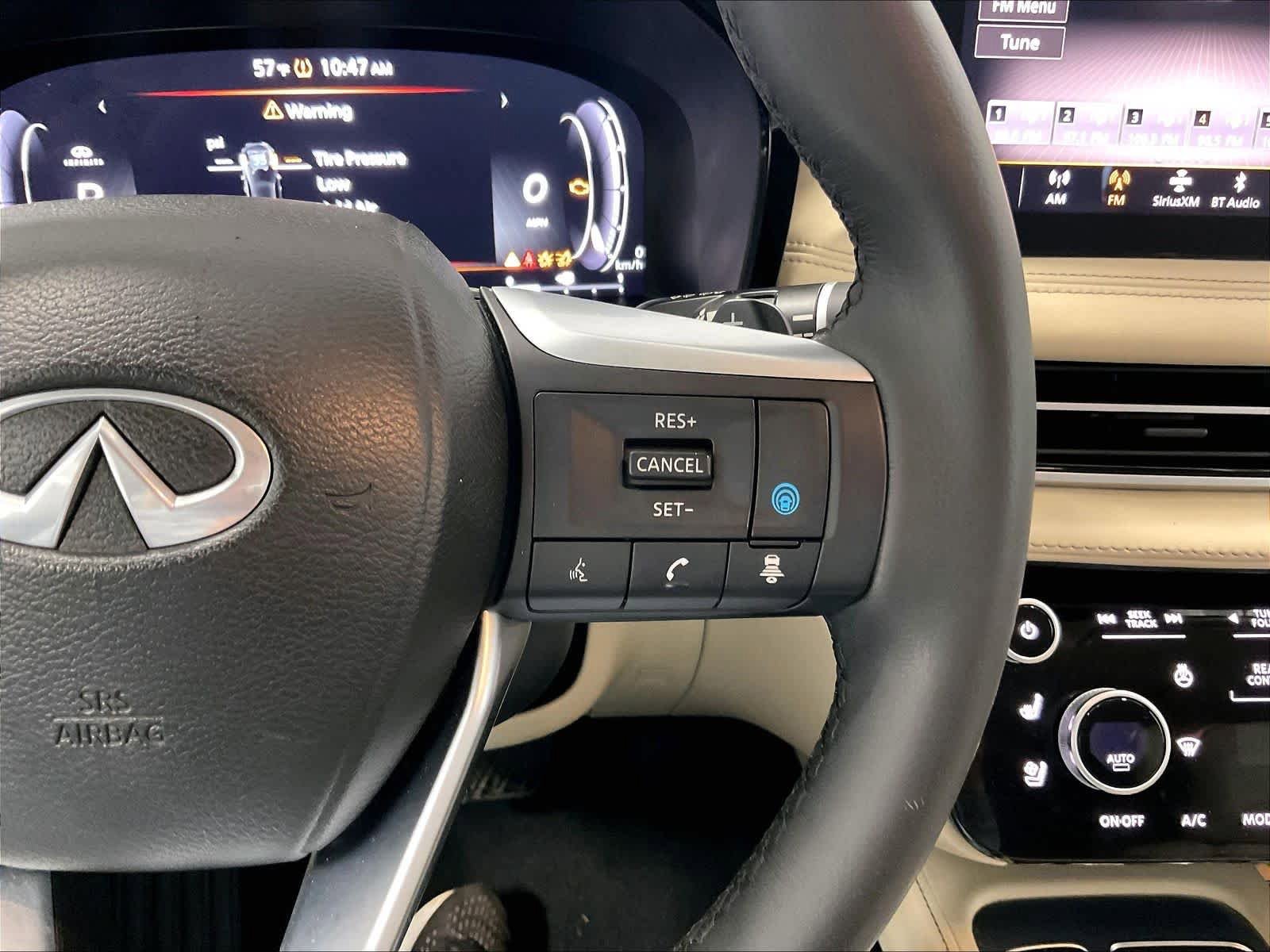 Used 2023 INFINITI QX60 Luxe w/ Performance Audio Package AWD/4WD image 25