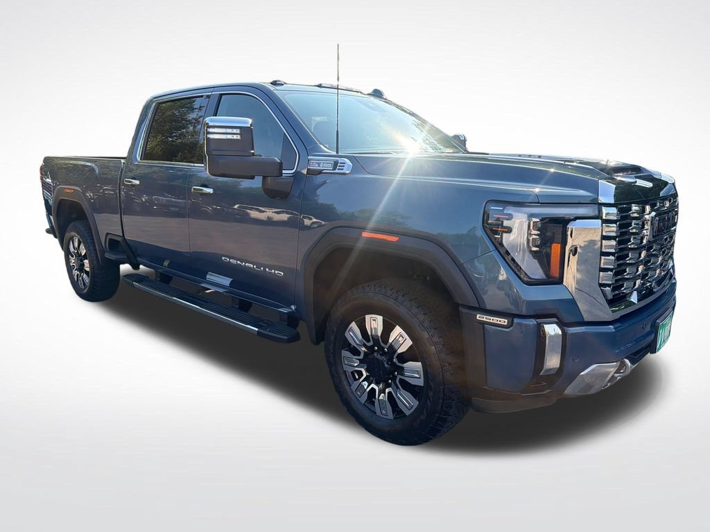 Certified 2025 GMC Sierra 2500 Denali w/ Technology Package AWD/4WD image 14