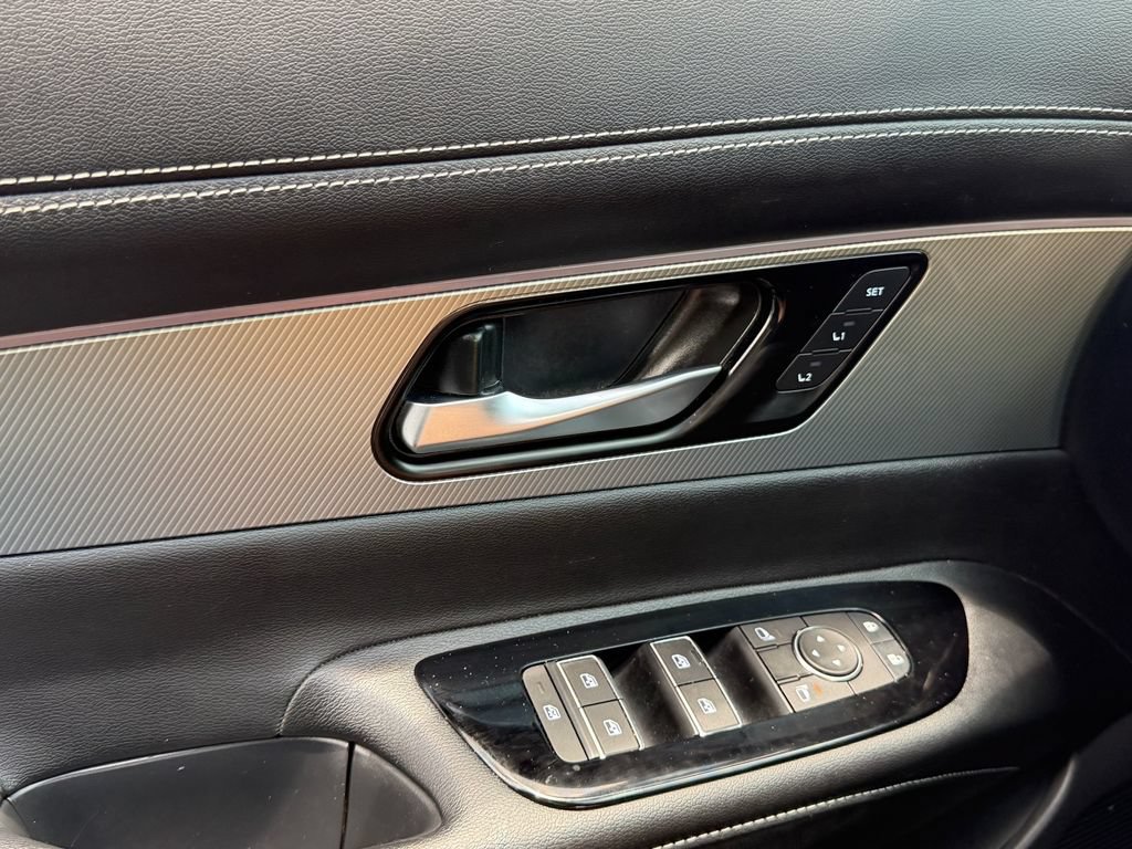 Certified 2025 Nissan Murano SL AWD/4WD image 27