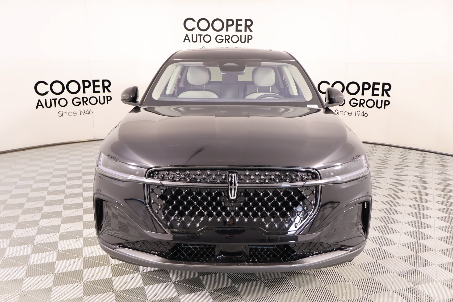 New 2026 Lincoln Nautilus Premier w/ Equipment Group 102A AWD/4WD image 9