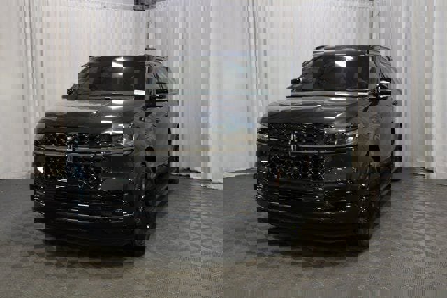 New 2026 Lincoln Navigator L Reserve w/ Jet Appearance Package image 55