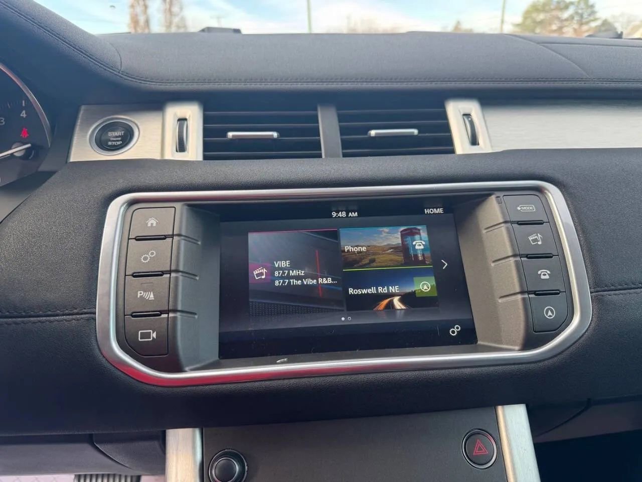 Used 2017 Land Rover Range Rover Evoque SE image 20