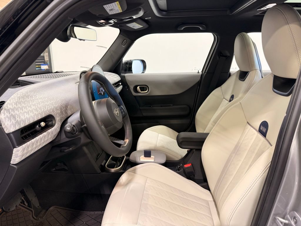 Used 2025 MINI Cooper S image 12