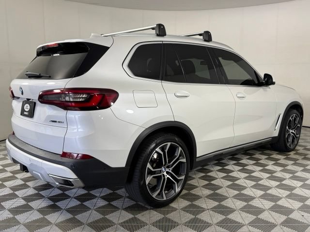 Used 2023 BMW X5 xDrive40i w/ Premium Package AWD/4WD image 8