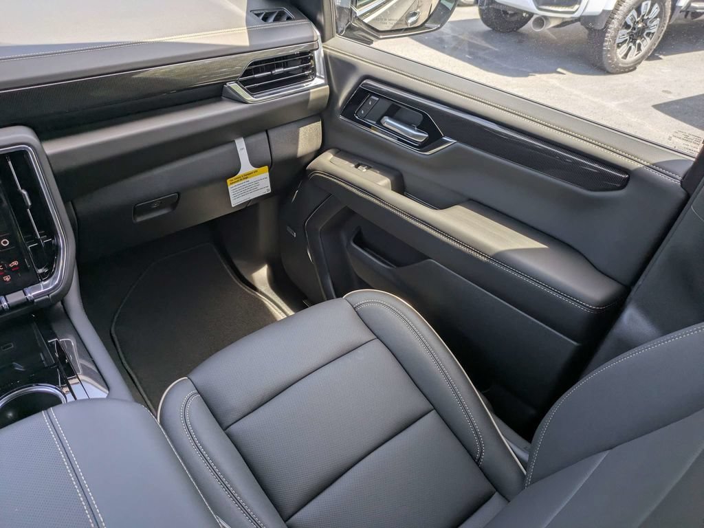 New 2026 GMC Yukon Elevation AWD/4WD image 19
