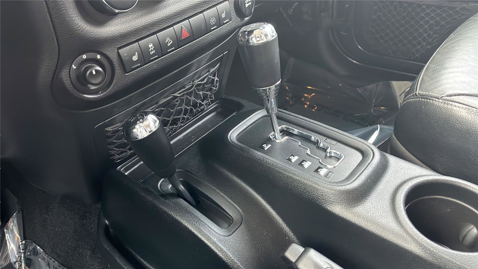 Used 2018 Jeep Wrangler Altitude image 14