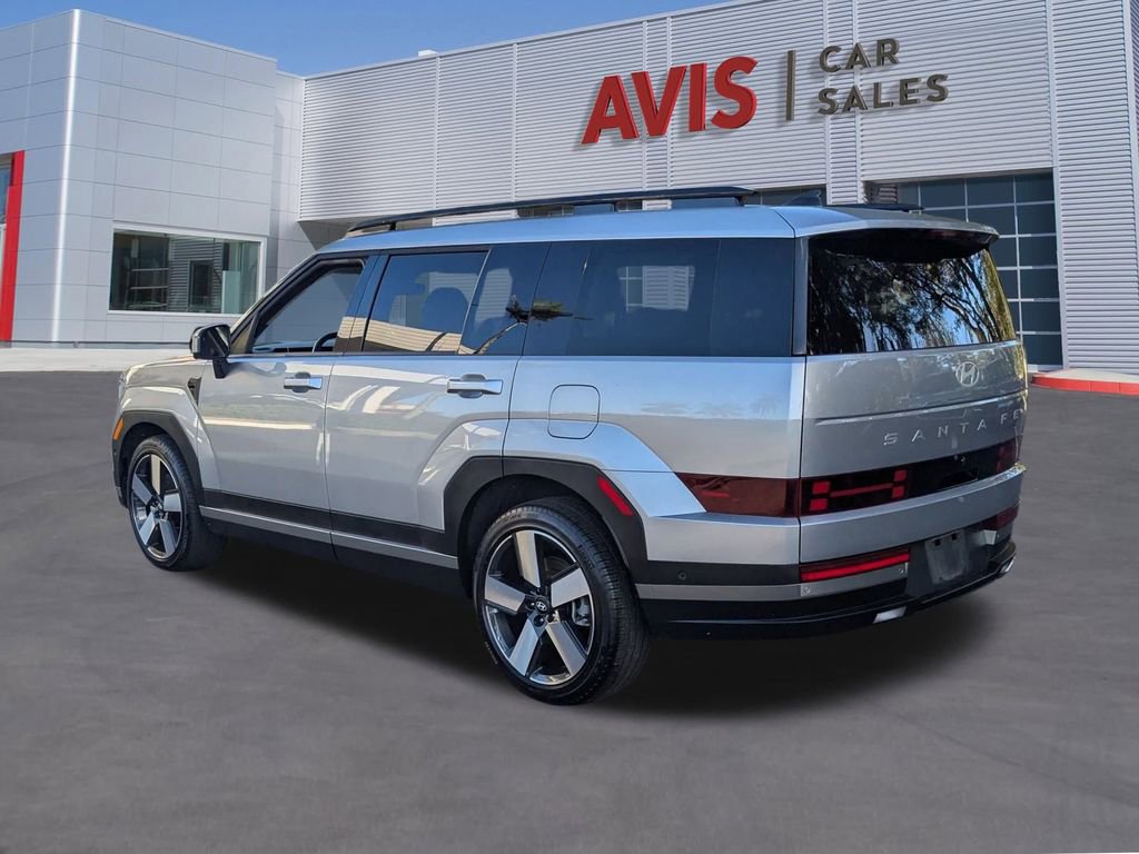 Used 2025 Hyundai Santa Fe Limited image 10