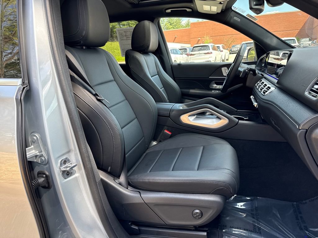 Used 2025 Mercedes-Benz GLE 450 4MATIC image 29