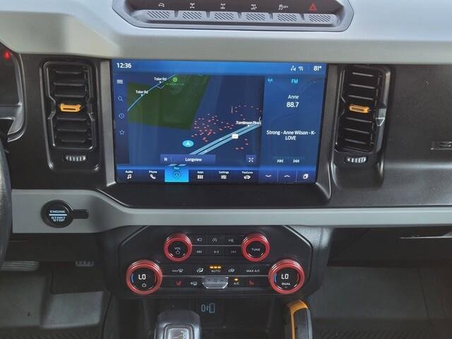 Used 2021 Ford Bronco Badlands image 20