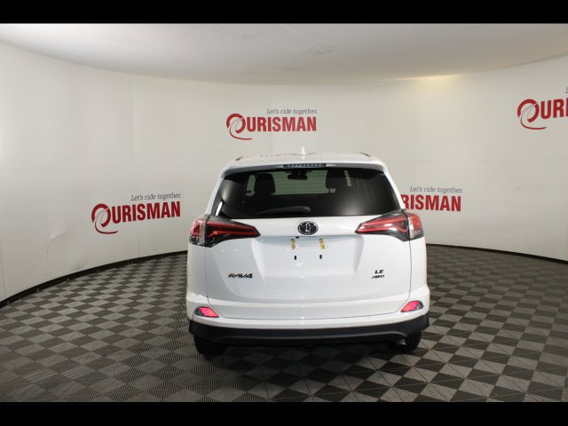 Used 2018 Toyota RAV4 LE w/ All Weather Liner Package AWD/4WD image 6