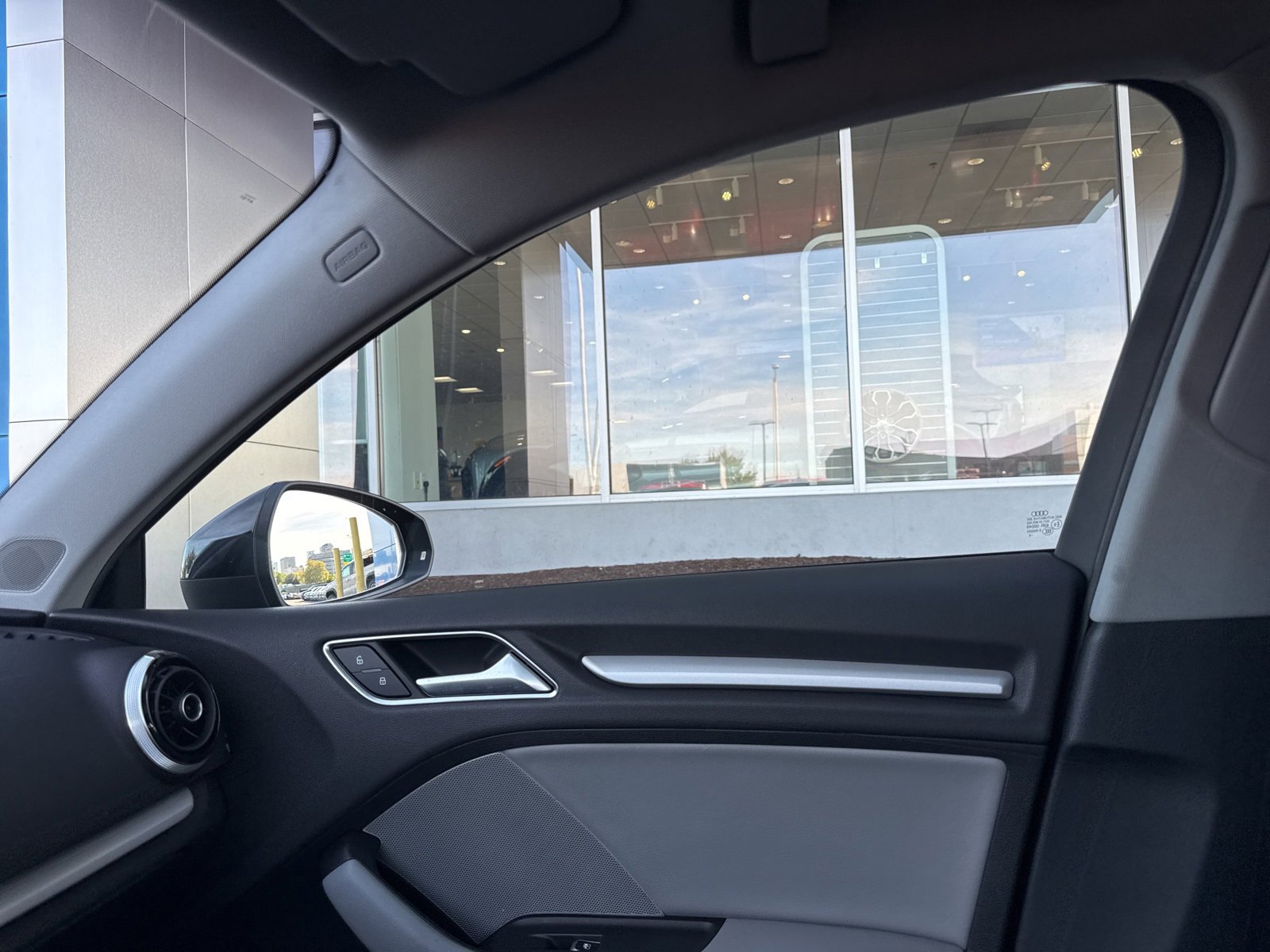 Used 2017 Audi A3 2.0T Premium image 25