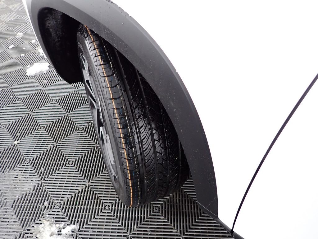 New 2026 Chevrolet Trax RS w/ Driver Confidence Package image 31