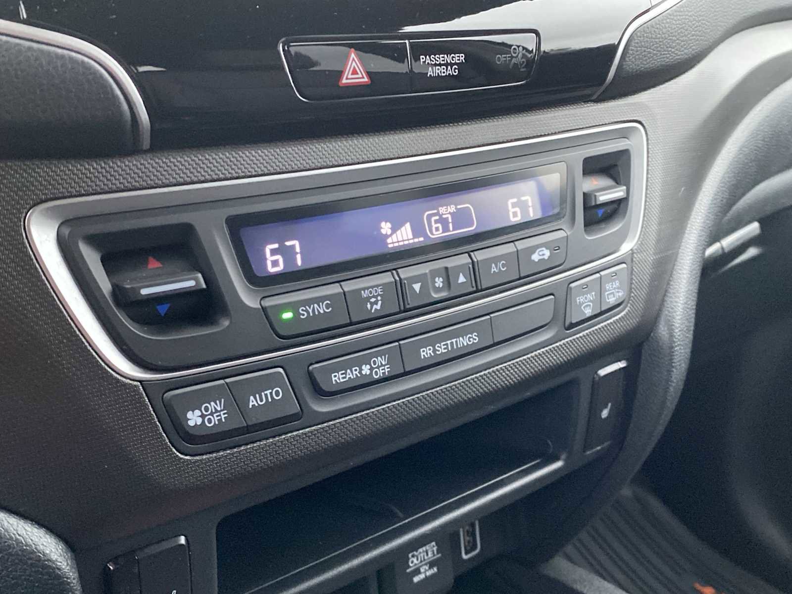 Used 2023 Honda Passport TrailSport image 23