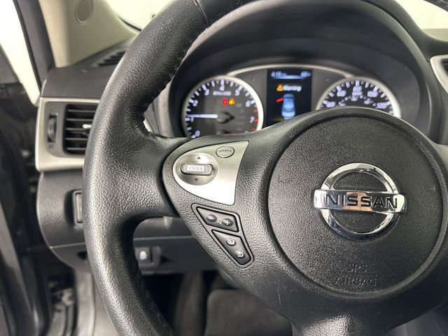 Used 2016 Nissan Sentra SR FWD image 25