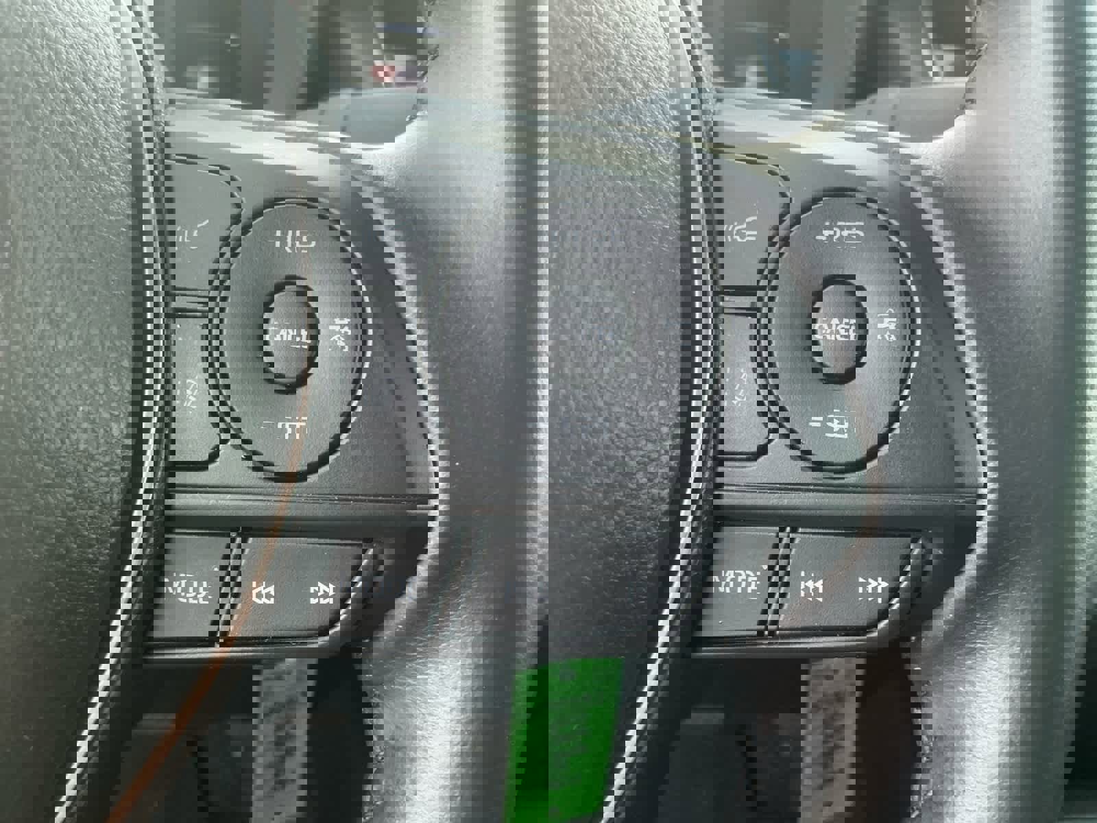 Used 2022 Toyota Corolla SE w/ Carpet Mat Package (TMS) image 20