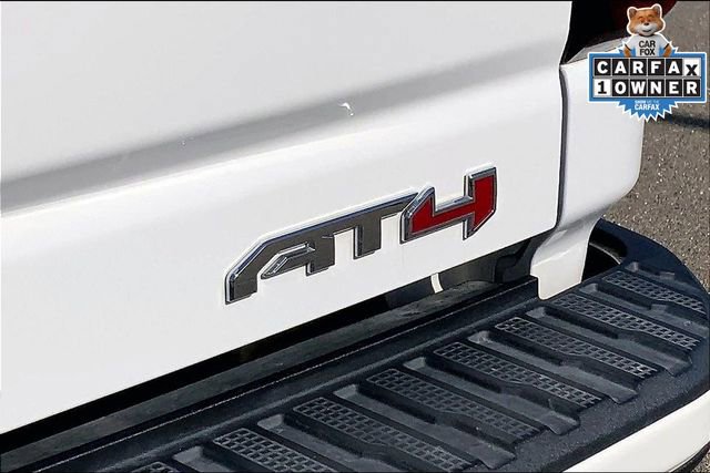 Used 2020 GMC Sierra 2500 AT4 w/ Technology Package image 8
