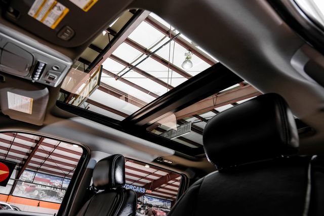 Used 2020 Ford F350 Lariat AWD/4WD image 7