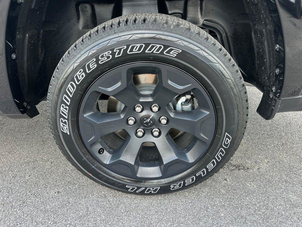 New 2026 RAM 1500 Big Horn AWD/4WD image 12