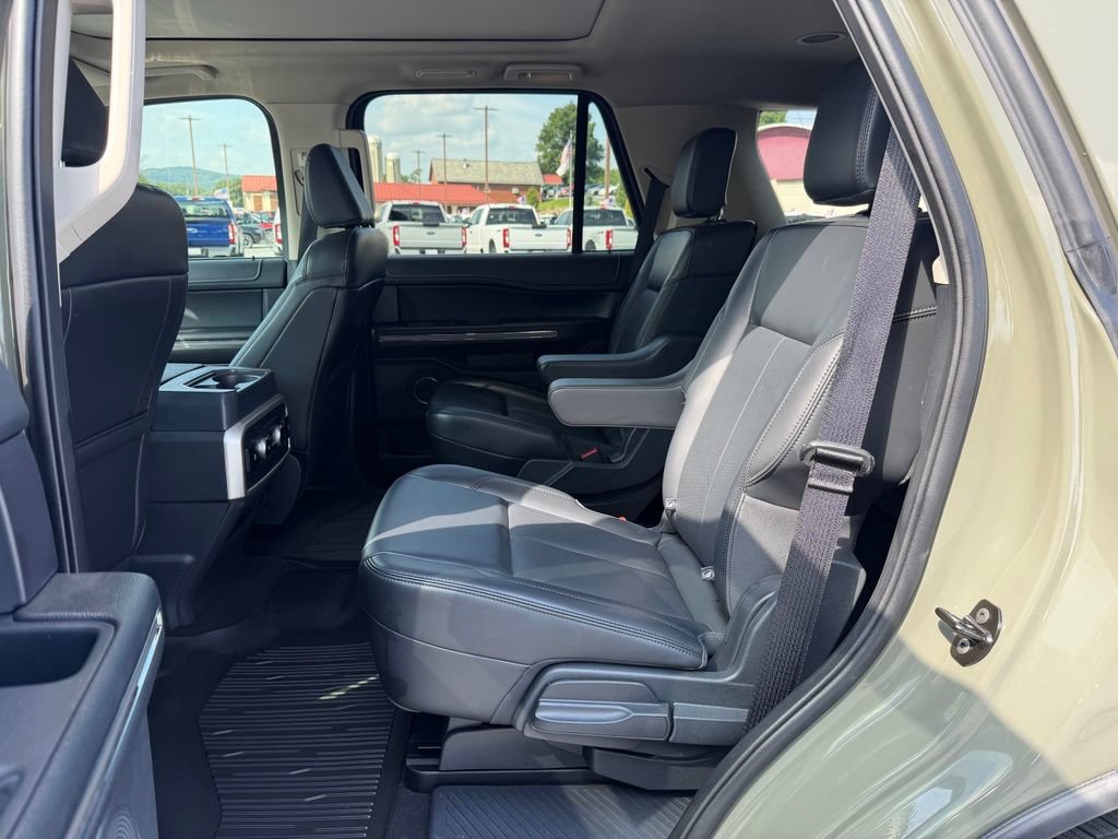Certified 2024 Ford Expedition XLT AWD/4WD image 20
