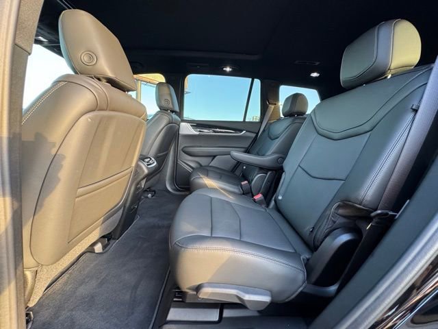 New 2025 Cadillac XT6 Premium Luxury w/ Technology Package FWD image 35
