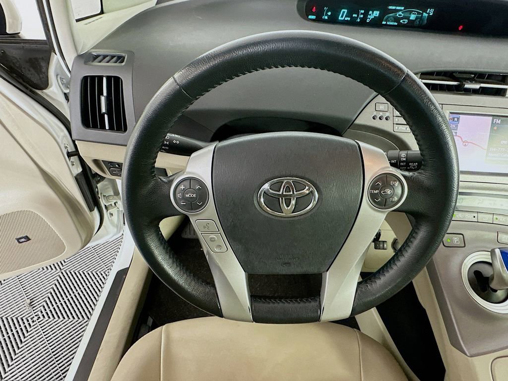 Used 2013 Toyota Prius Four w/ Deluxe Solar Roof Pkg image 11