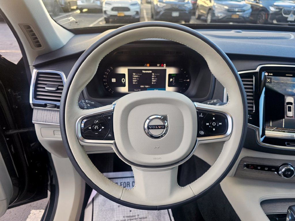 Certified 2025 Volvo XC90 T8 Plus w/ Protection Package Premier AWD/4WD image 20