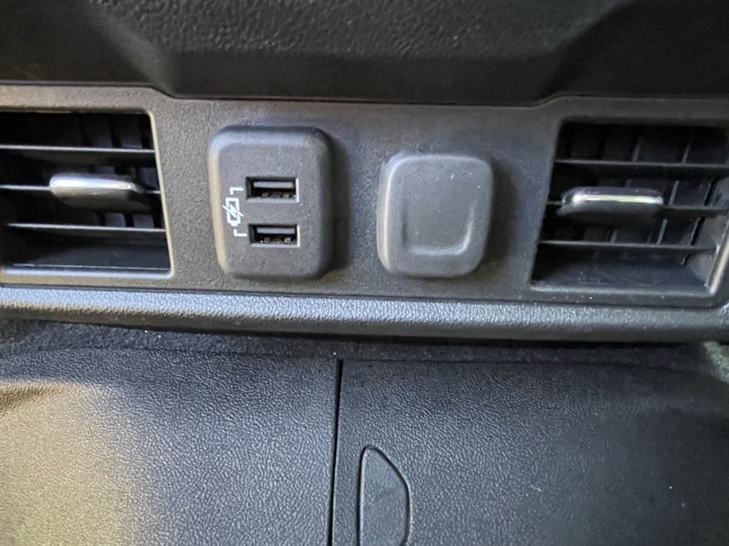 Certified 2020 Chevrolet Silverado 1500 RST image 25