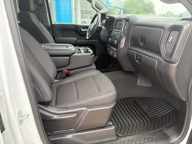Used 2025 Chevrolet Silverado 1500 Custom Trail Boss AWD/4WD image 16