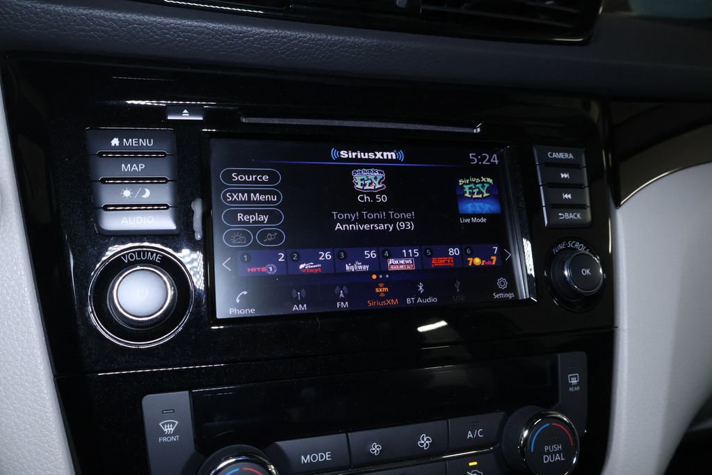 Used 2022 Nissan Rogue Sport SL w/ Premium Package image 29