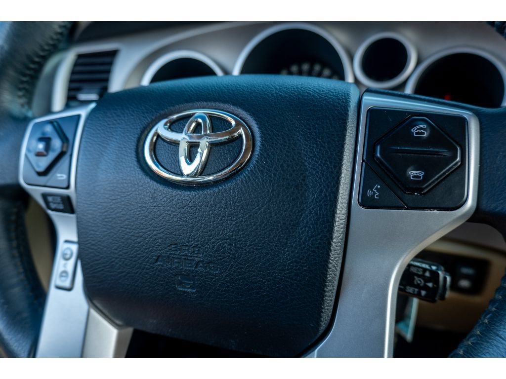 Used 2016 Toyota Sequoia Limited RWD image 30