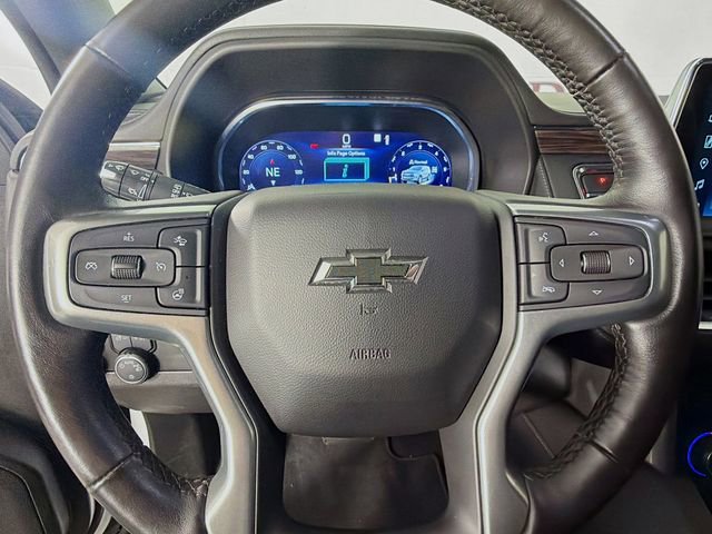 Used 2022 Chevrolet Tahoe Z71 w/ Luxury Package AWD/4WD image 13