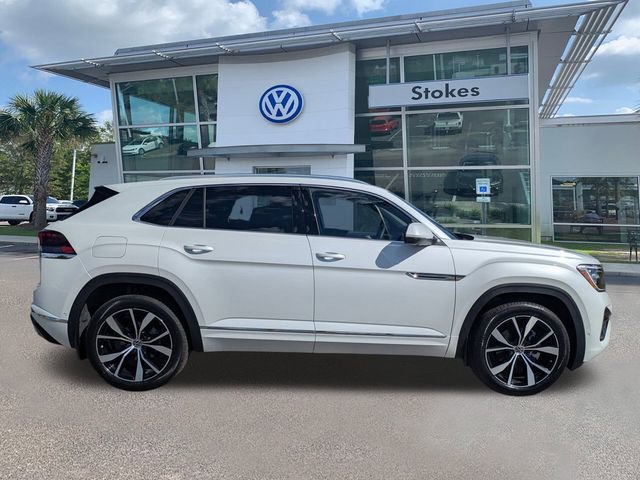 New 2026 Volkswagen Atlas Cross Sport SEL Premium R-Line image 3