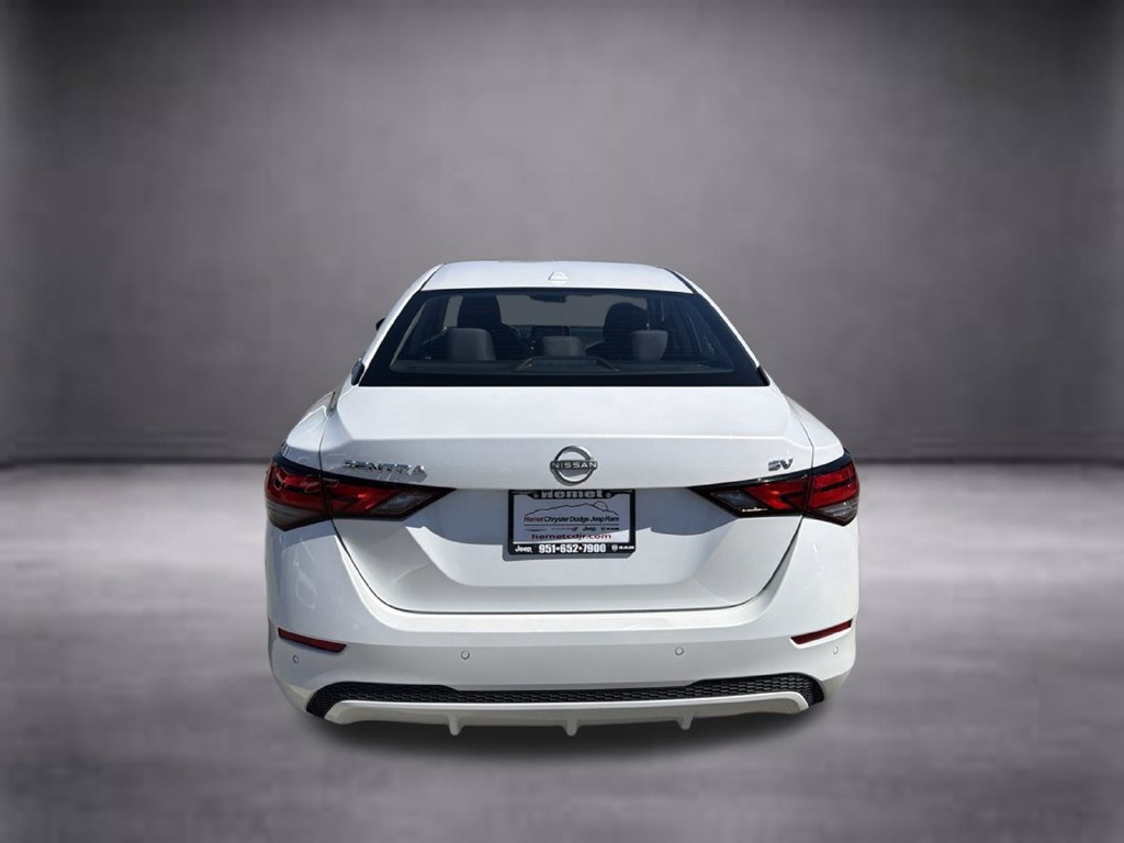 Used 2024 Nissan Sentra SV FWD image 7