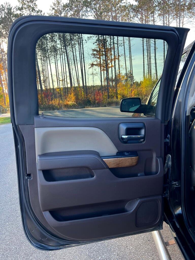 Used 2017 Chevrolet Silverado 1500 LTZ w/ Sport Package image 14